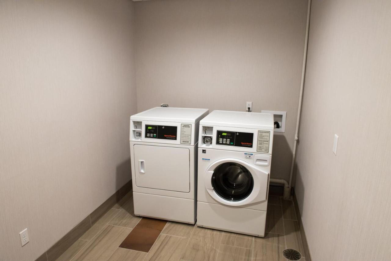 Holiday Inn Express & Suites - Louisville N - Jeffersonville By Ihg المظهر الخارجي الصورة